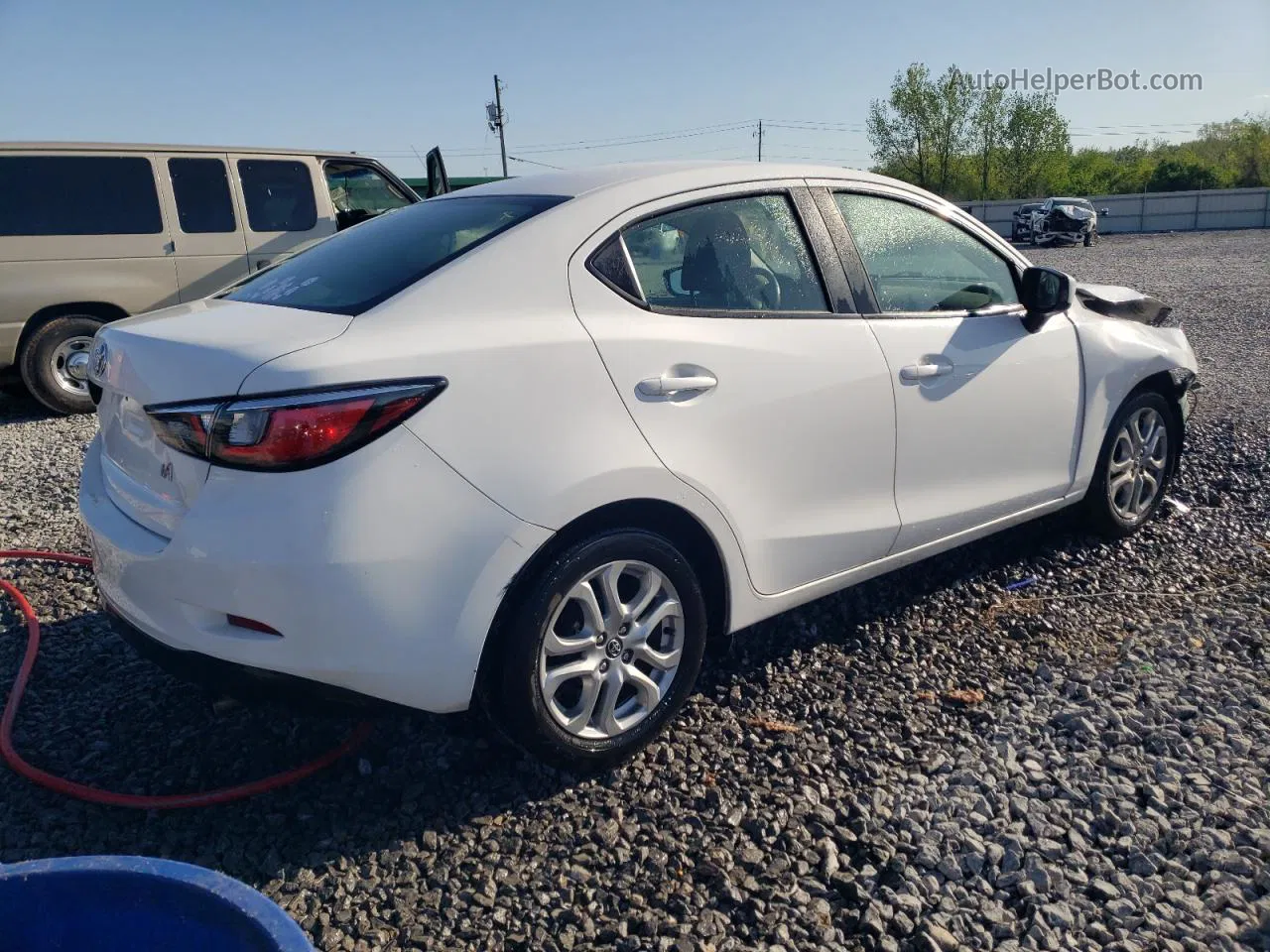 2018 Toyota Yaris Ia  White vin: 3MYDLBYV3JY329255