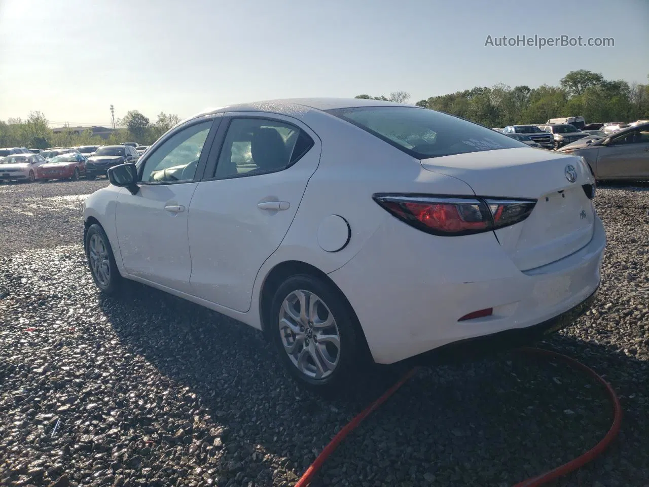 2018 Toyota Yaris Ia  White vin: 3MYDLBYV3JY329255