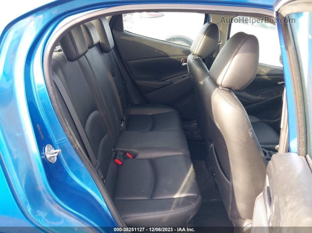 2019 Toyota Yaris Xle Blue vin: 3MYDLBYV3KY505318