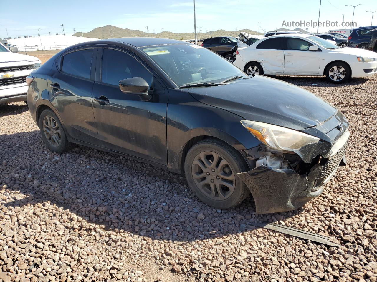 2019 Toyota Yaris L Charcoal vin: 3MYDLBYV3KY508221