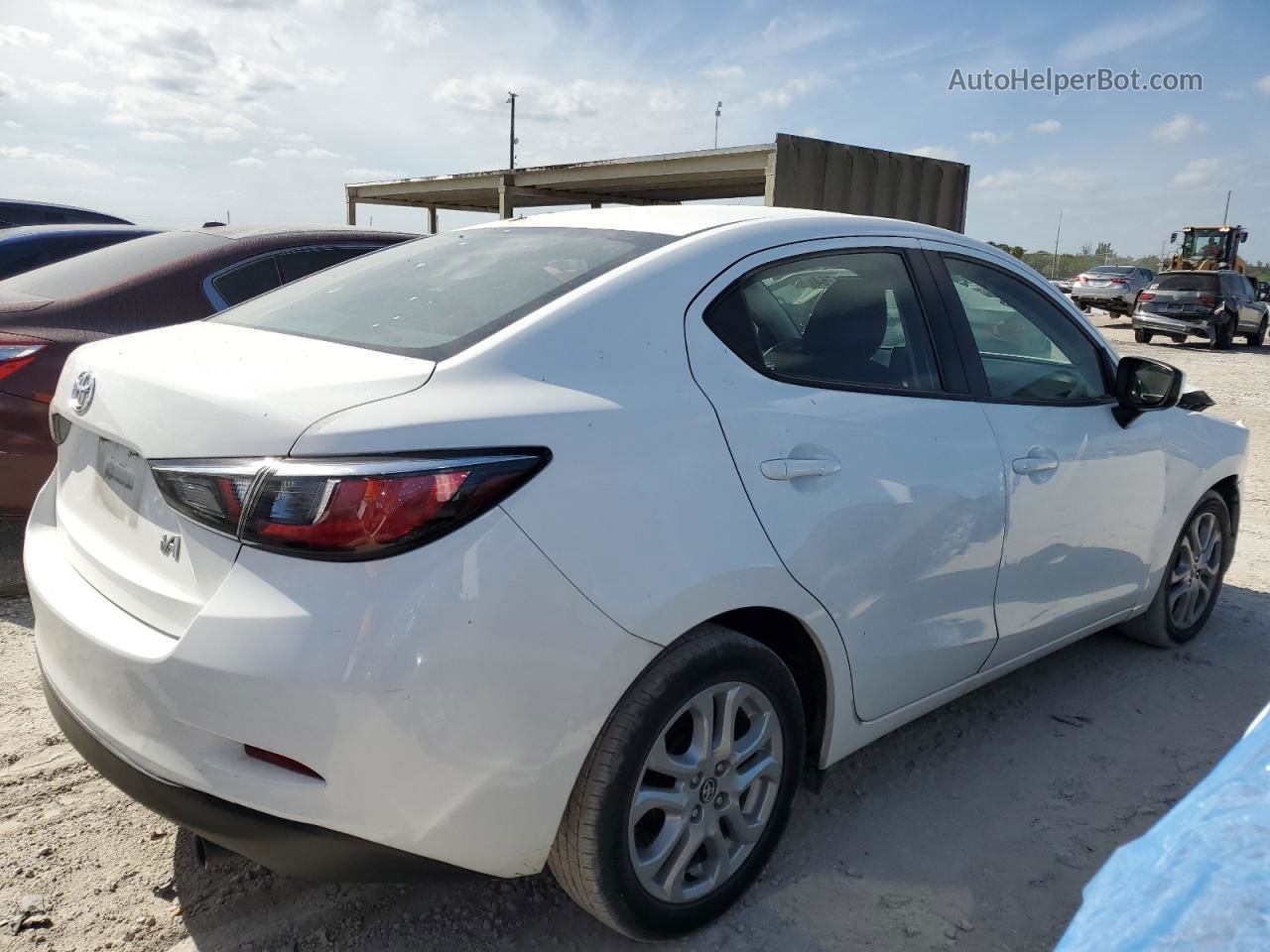 2018 Toyota Yaris Ia  White vin: 3MYDLBYV4JY309693