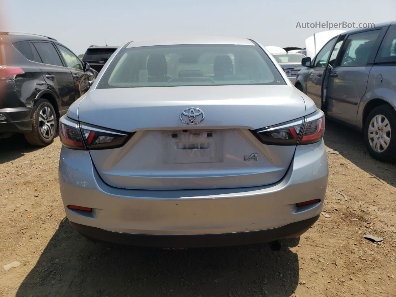 2018 Toyota Yaris Ia  Silver vin: 3MYDLBYV4JY332360