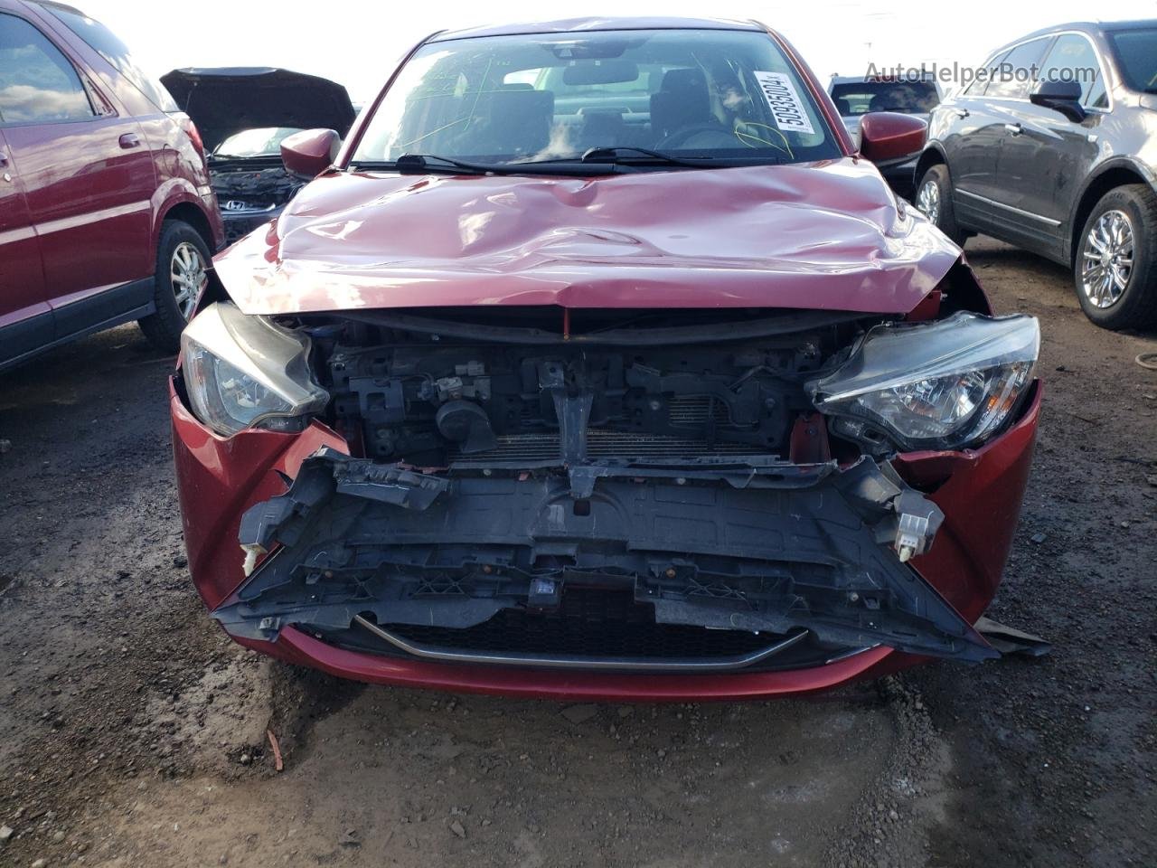 2019 Toyota Yaris L Red vin: 3MYDLBYV4KY501133