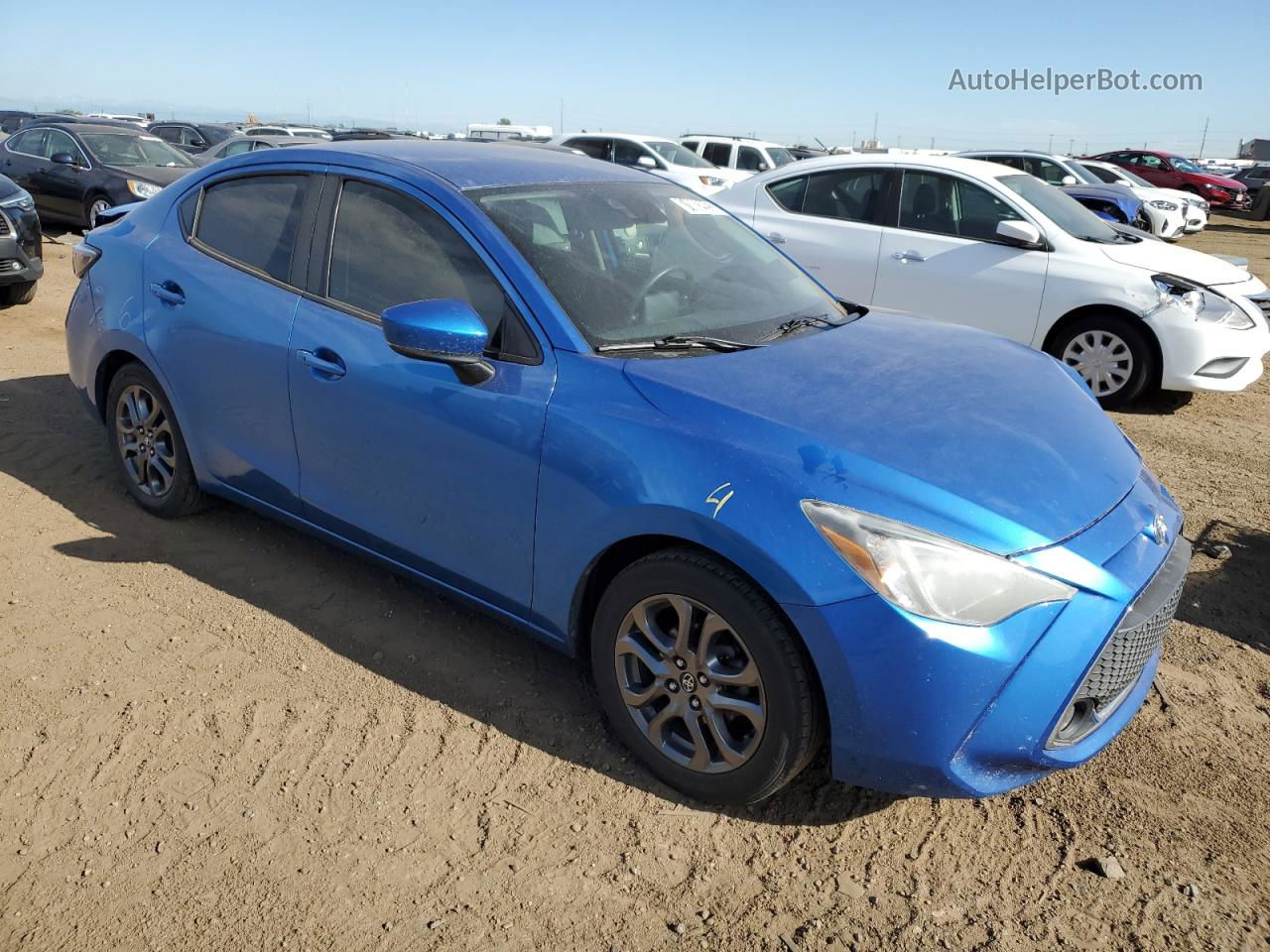 2019 Toyota Yaris L Blue vin: 3MYDLBYV4KY505067