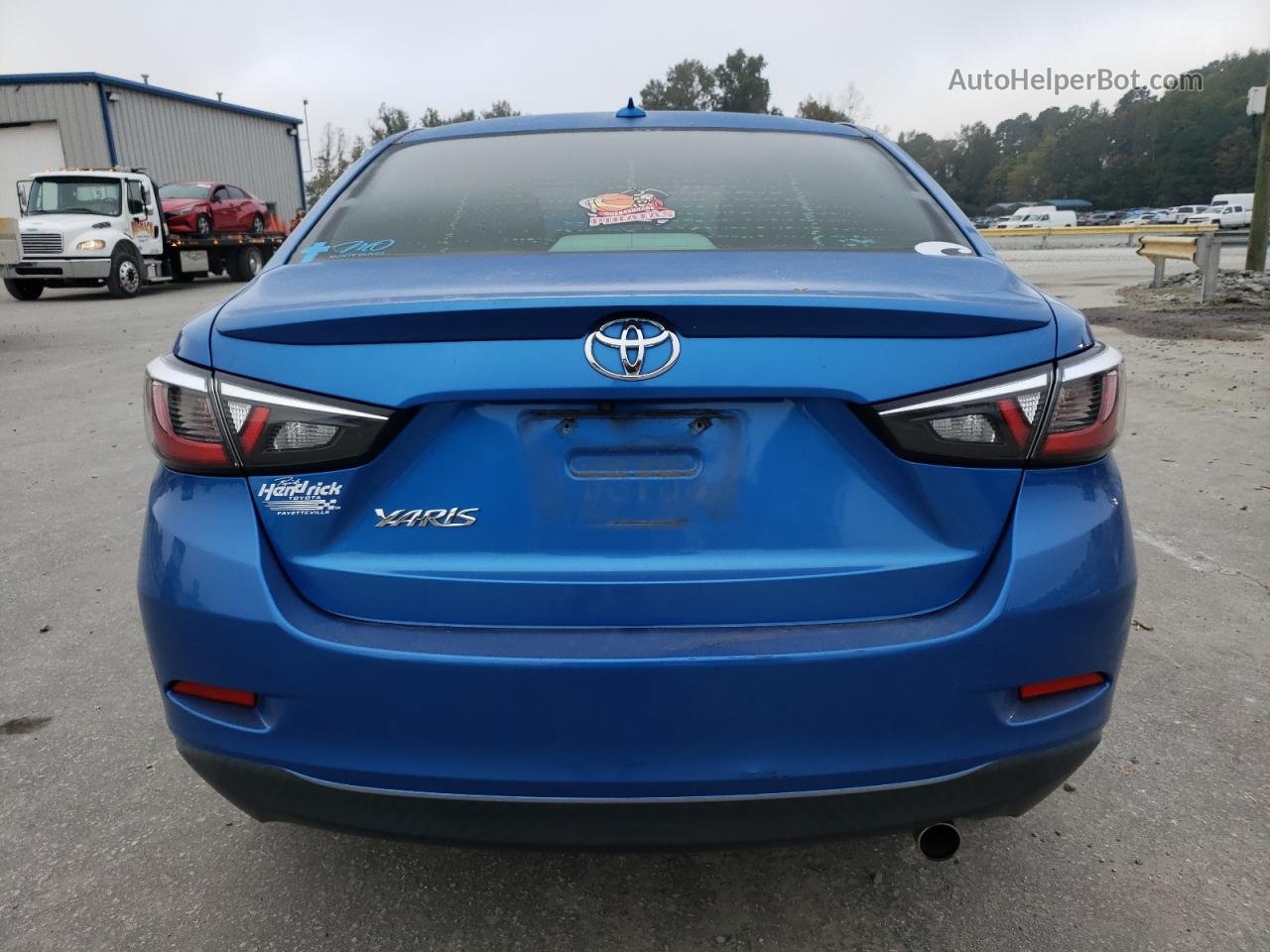 2019 Toyota Yaris L Blue vin: 3MYDLBYV4KY507921