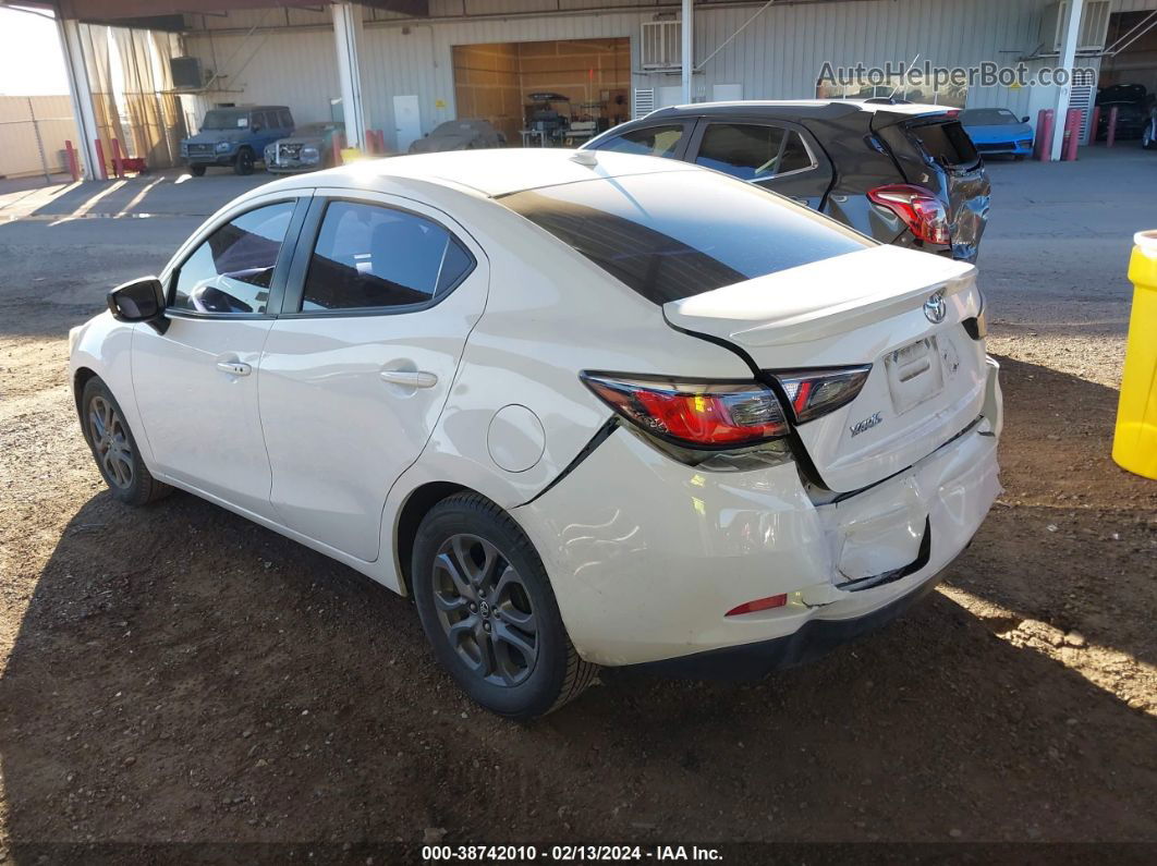 2019 Toyota Yaris Le White vin: 3MYDLBYV4KY511175