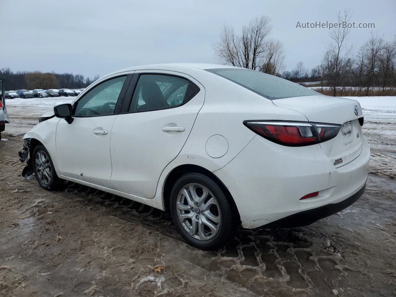 2018 Toyota Yaris Ia  White vin: 3MYDLBYV5JY312229