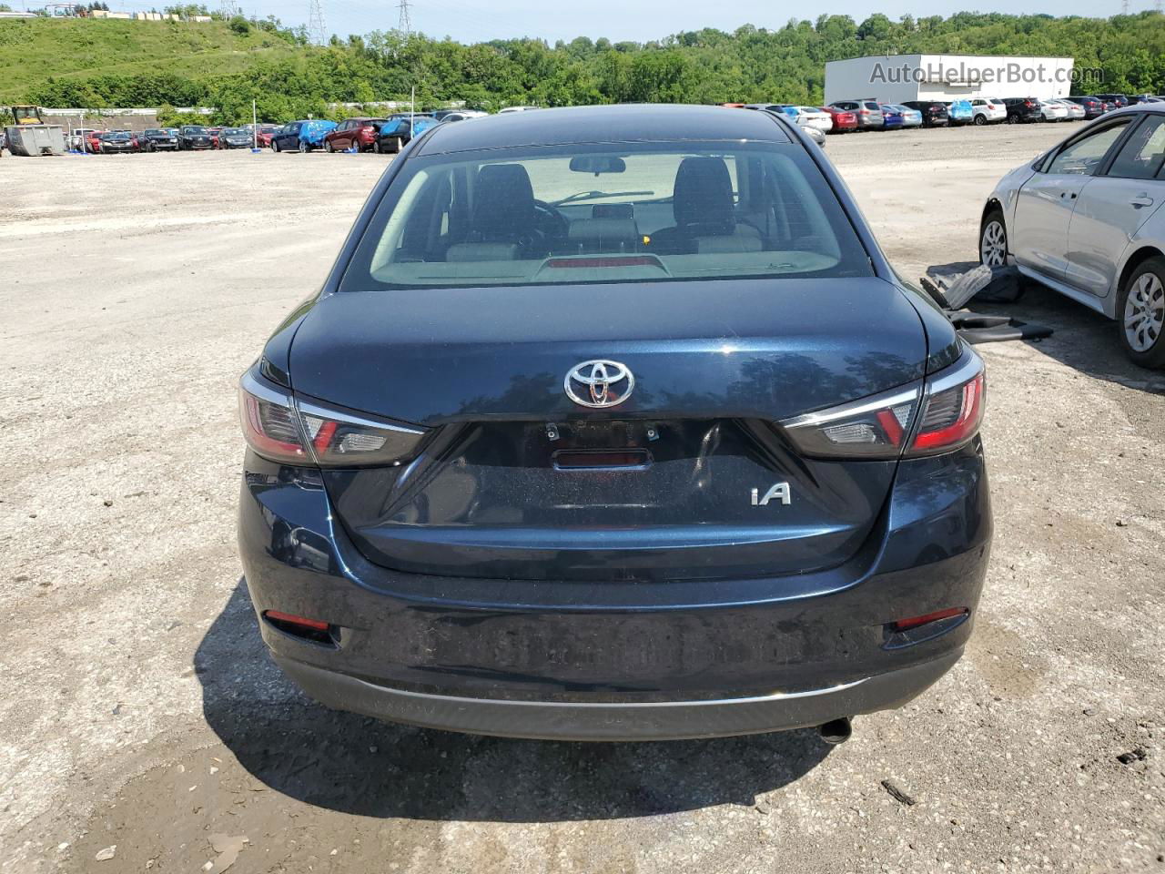 2018 Toyota Yaris Ia  Blue vin: 3MYDLBYV5JY313395