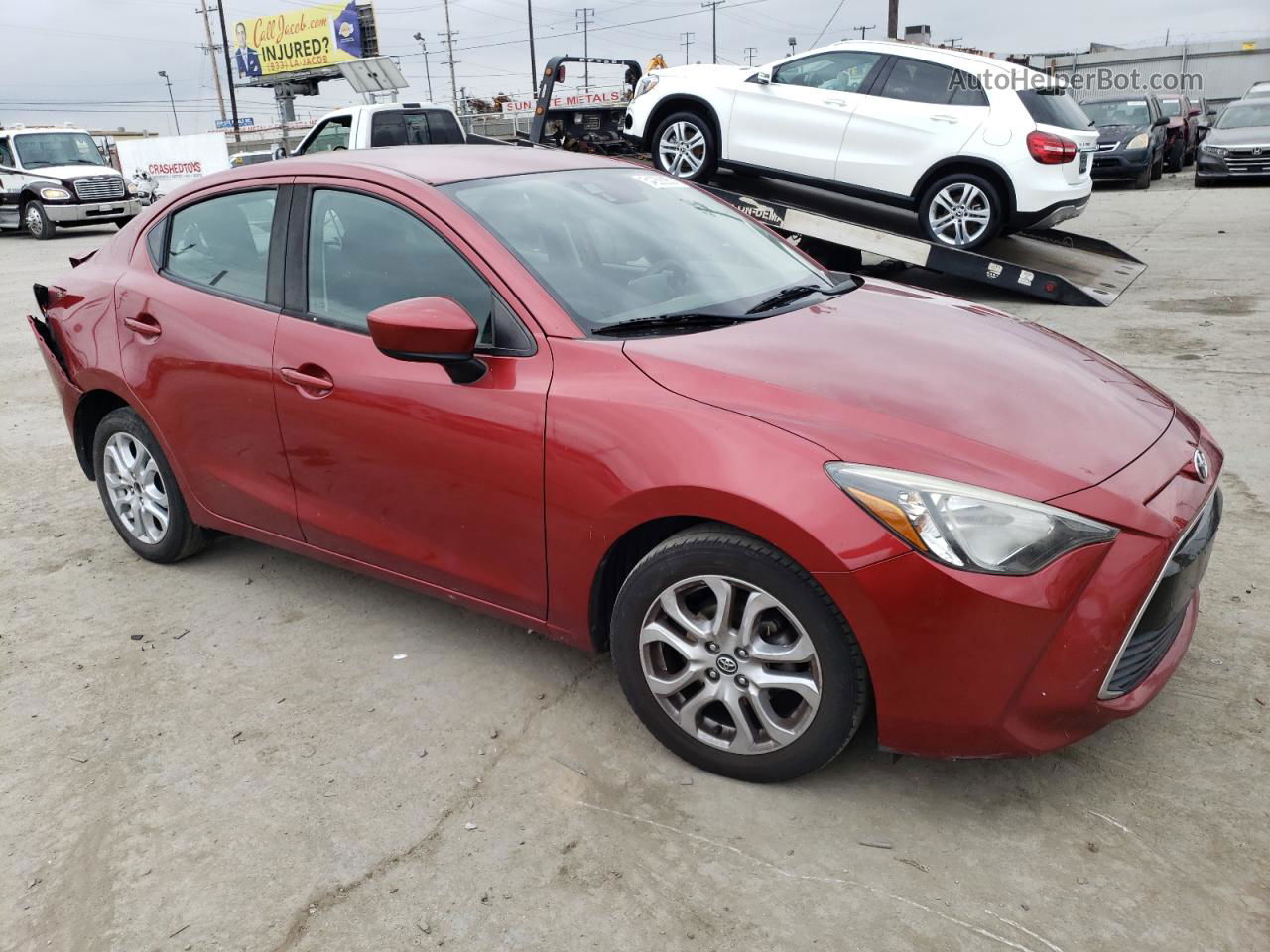 2018 Toyota Yaris Ia  Red vin: 3MYDLBYV5JY322193