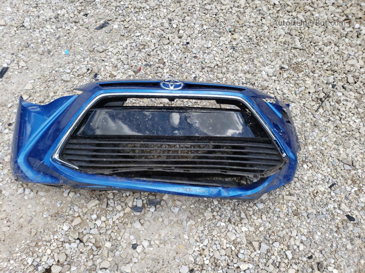 2018 Toyota Yaris Ia  Blue vin: 3MYDLBYV5JY327216