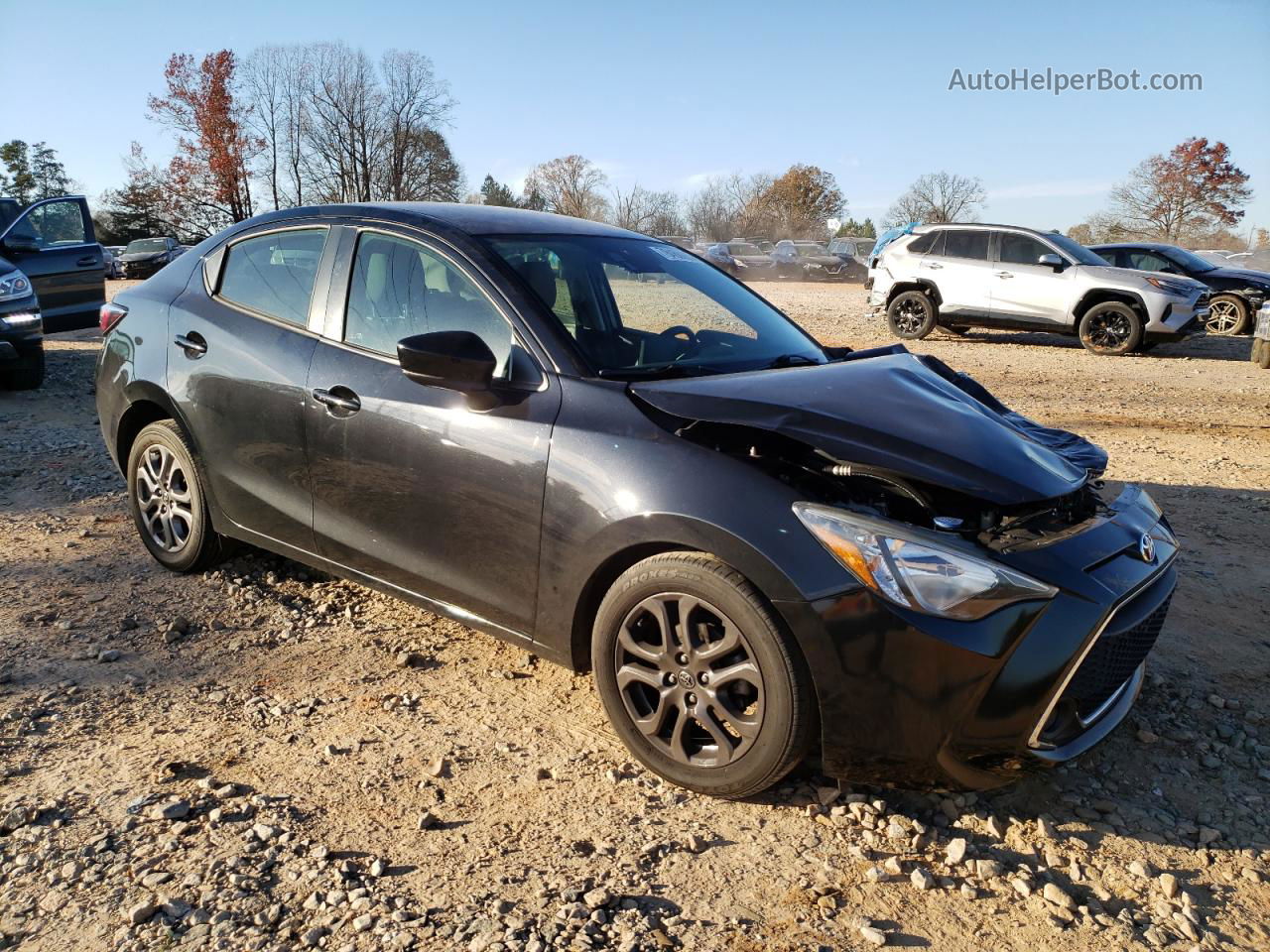 2019 Toyota Yaris L Black vin: 3MYDLBYV5KY500928