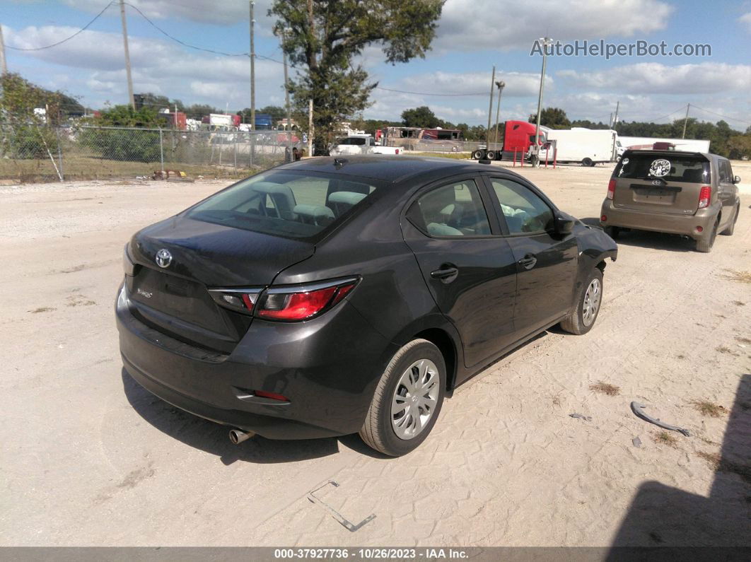 2019 Toyota Yaris L Gray vin: 3MYDLBYV5KY519284