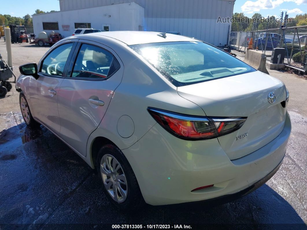 2019 Toyota Yaris Sedan L/le/xle Gray vin: 3MYDLBYV5KY524842