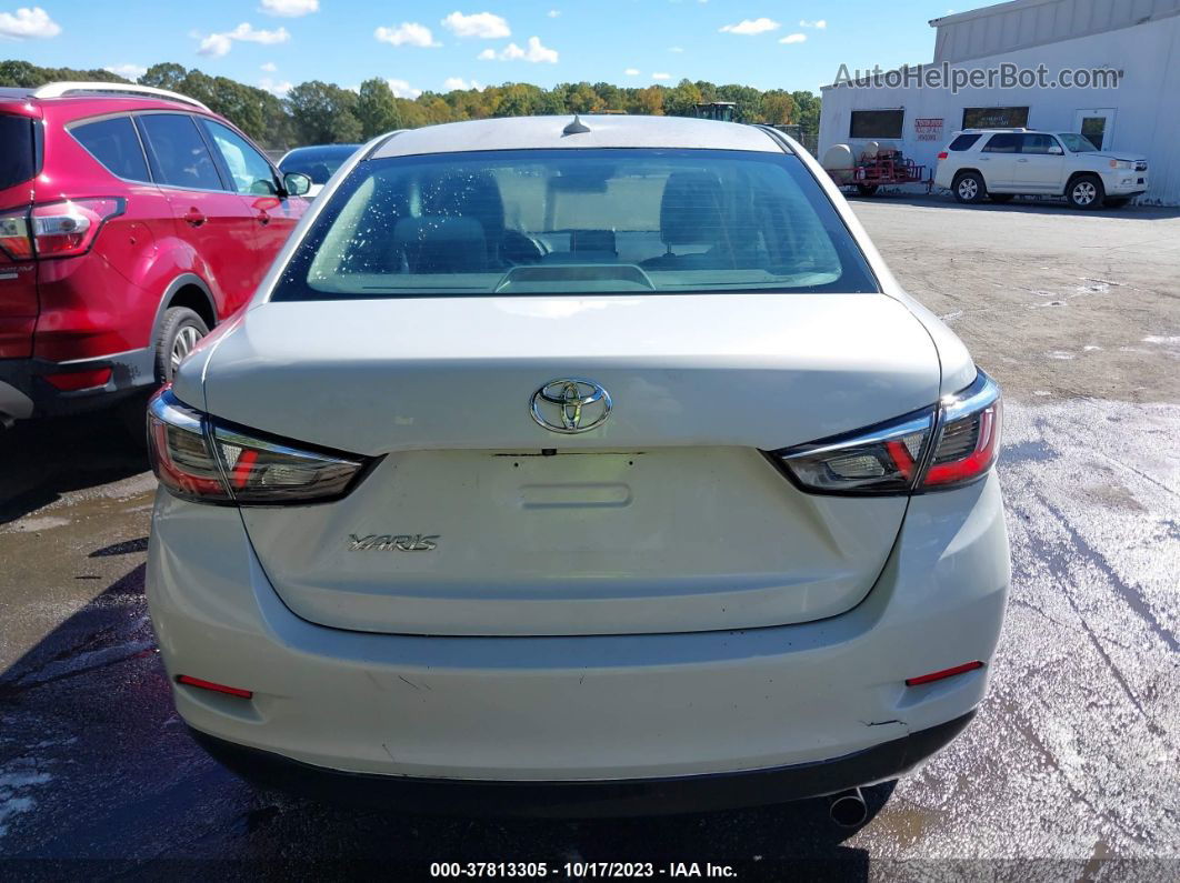 2019 Toyota Yaris Sedan L/le/xle Gray vin: 3MYDLBYV5KY524842