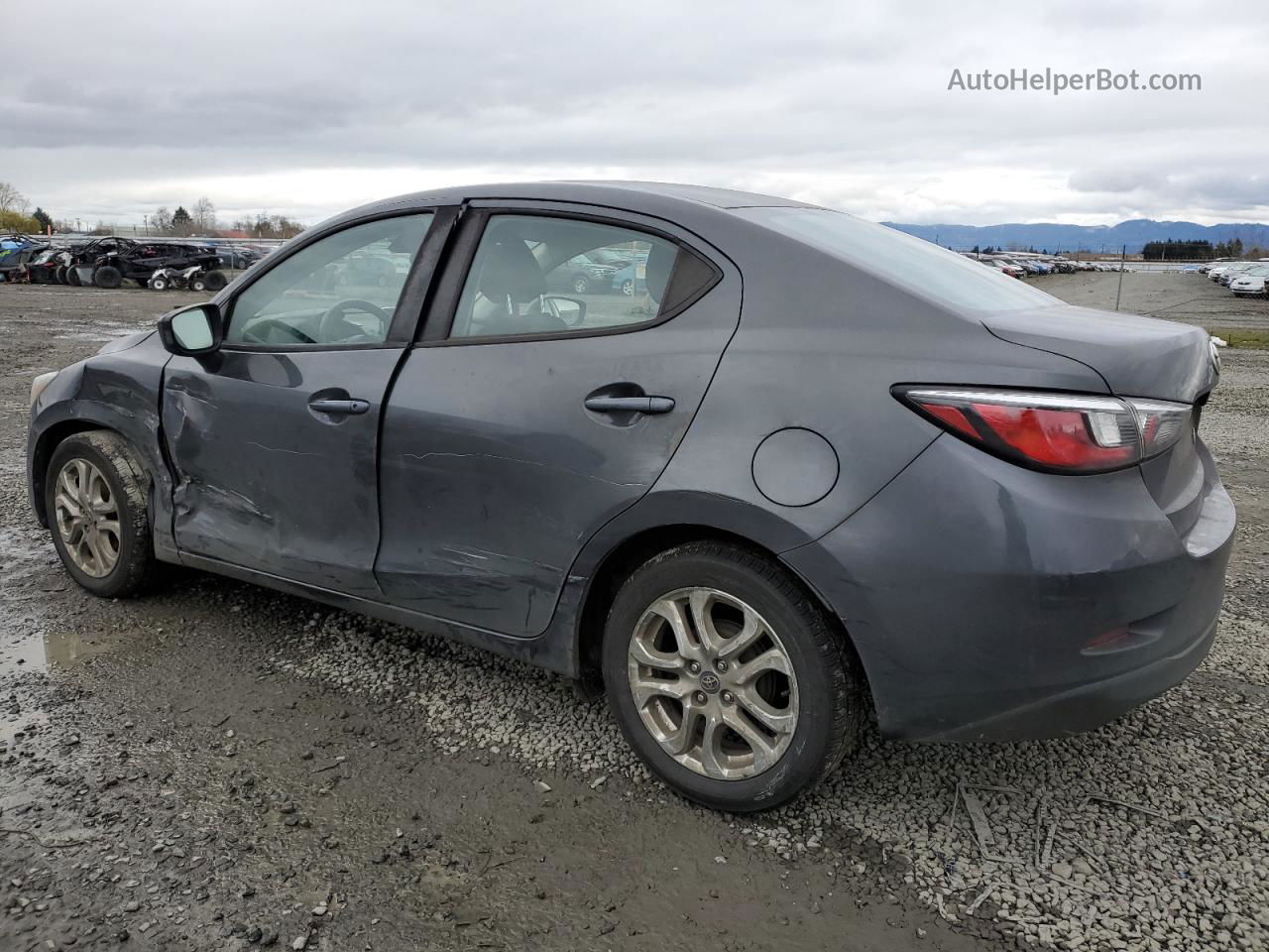 2018 Toyota Yaris Ia  Gray vin: 3MYDLBYV6JY307735