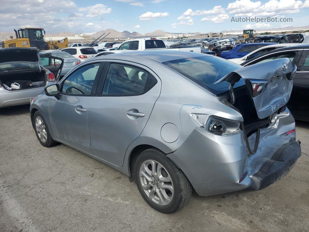 2018 Toyota Yaris Ia  Silver vin: 3MYDLBYV6JY321859