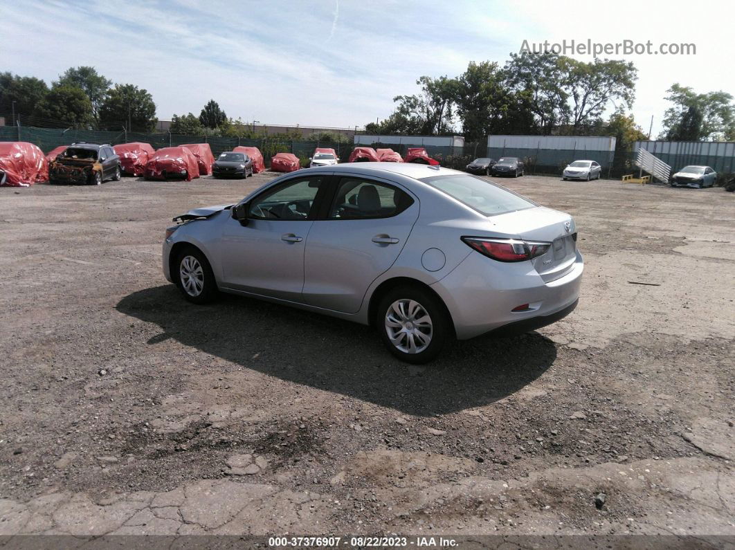 2019 Toyota Yaris Sedan L/le/xle Silver vin: 3MYDLBYV6KY509024