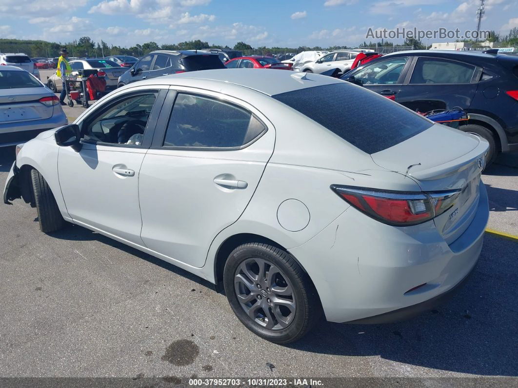 2019 Toyota Yaris Sedan L/le/xle Gray vin: 3MYDLBYV6KY518046