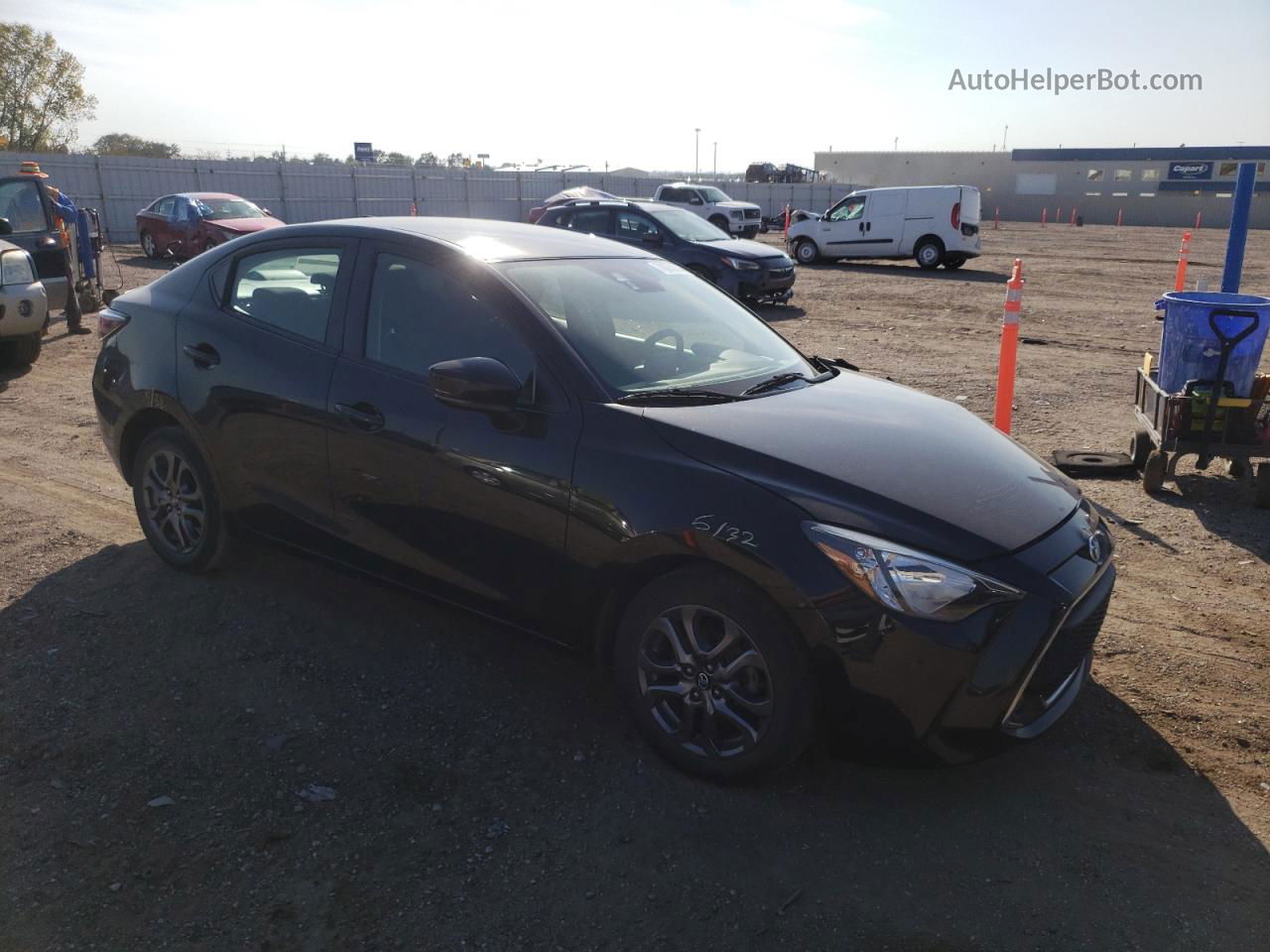 2019 Toyota Yaris L Black vin: 3MYDLBYV6KY520878