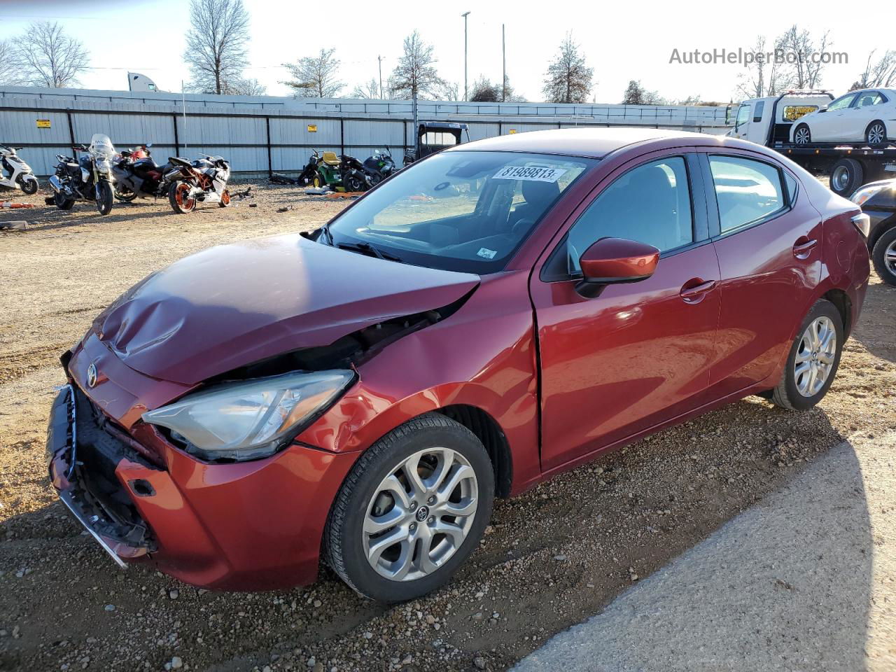 2018 Toyota Yaris Ia  Maroon vin: 3MYDLBYV7JY301183