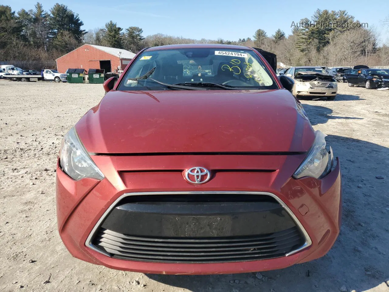 2018 Toyota Yaris Ia  Red vin: 3MYDLBYV7JY314788