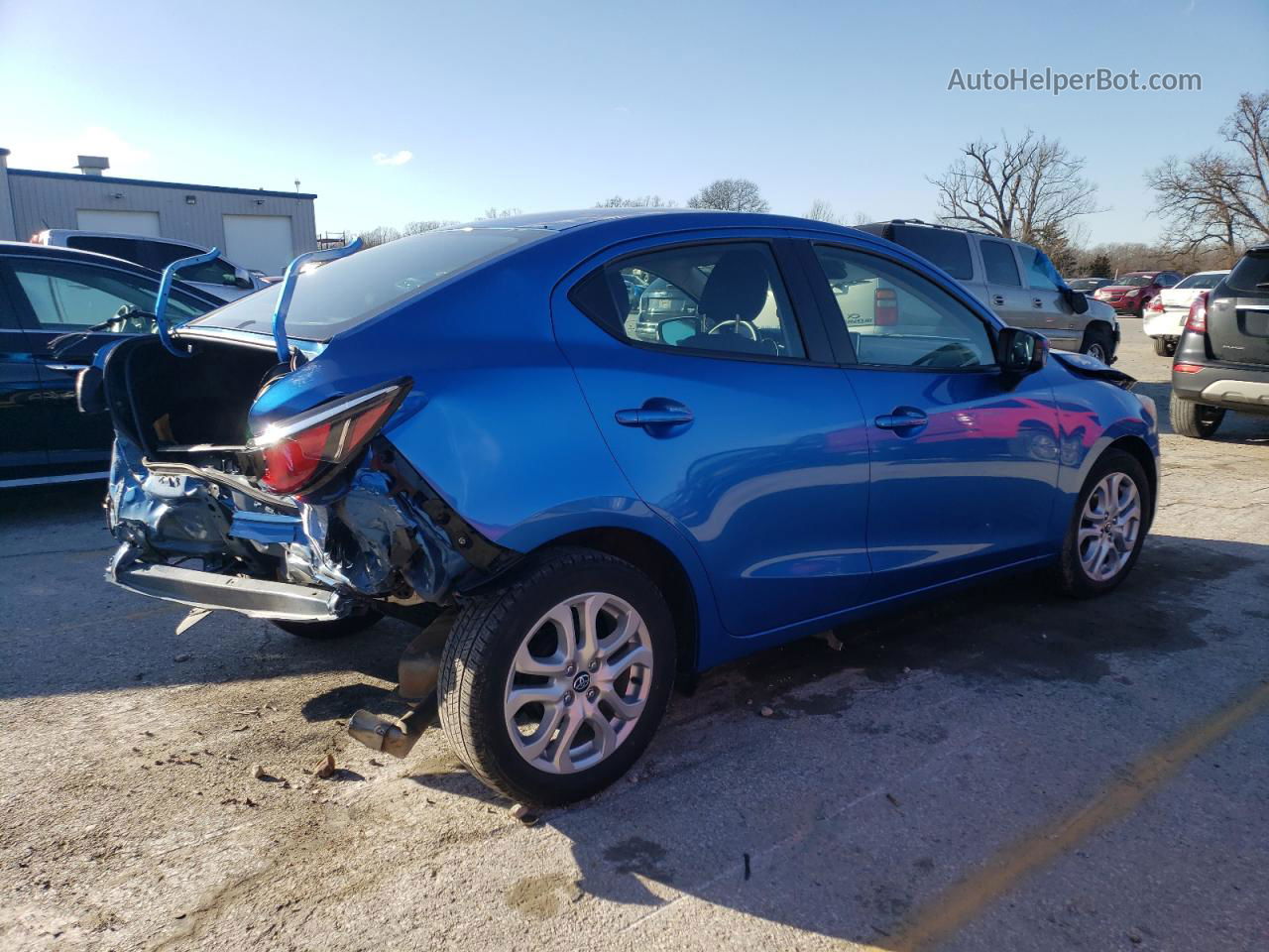 2018 Toyota Yaris Ia  Blue vin: 3MYDLBYV7JY320803