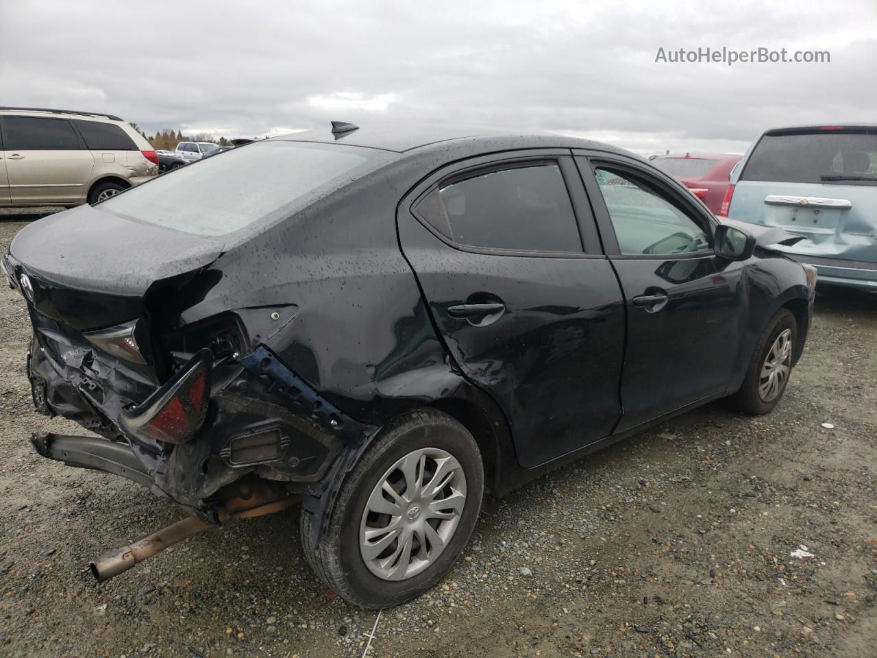 2019 Toyota Yaris L Black vin: 3MYDLBYV7KY501241