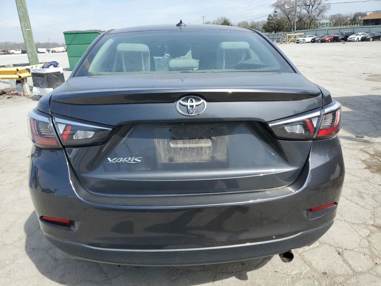 2019 Toyota Yaris L Gray vin: 3MYDLBYV7KY510974