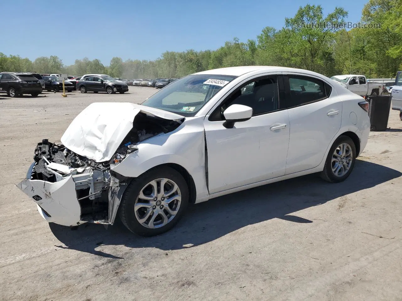 2018 Toyota Yaris Ia  White vin: 3MYDLBYV8JY320681