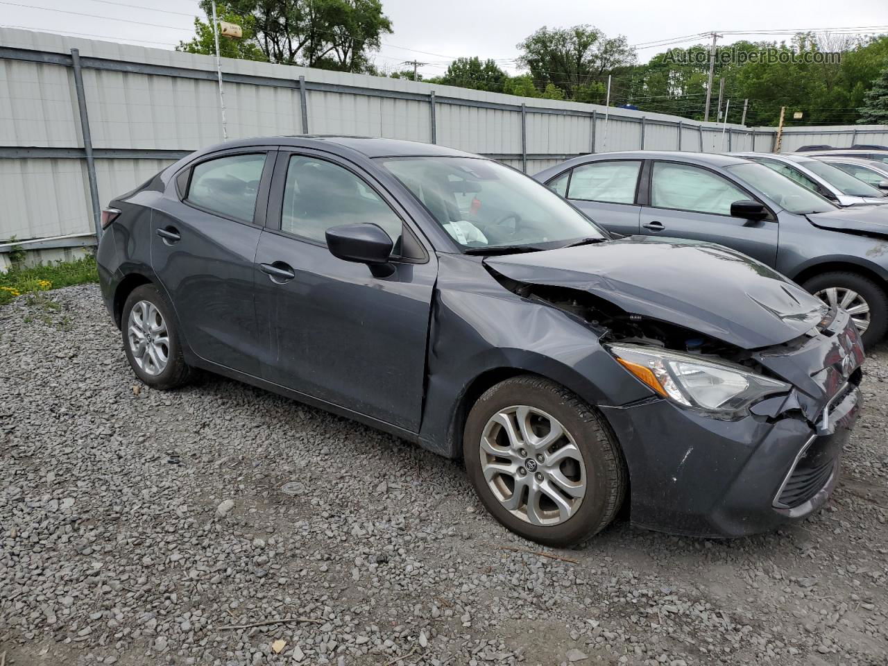 2018 Toyota Yaris Ia  Gray vin: 3MYDLBYV8JY327436