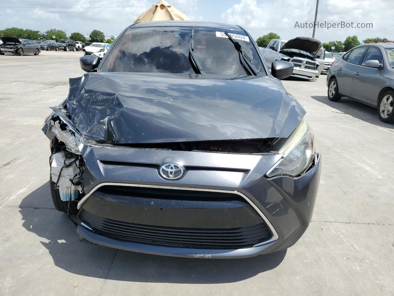 2018 Toyota Yaris Ia  Gray vin: 3MYDLBYV8JY332541