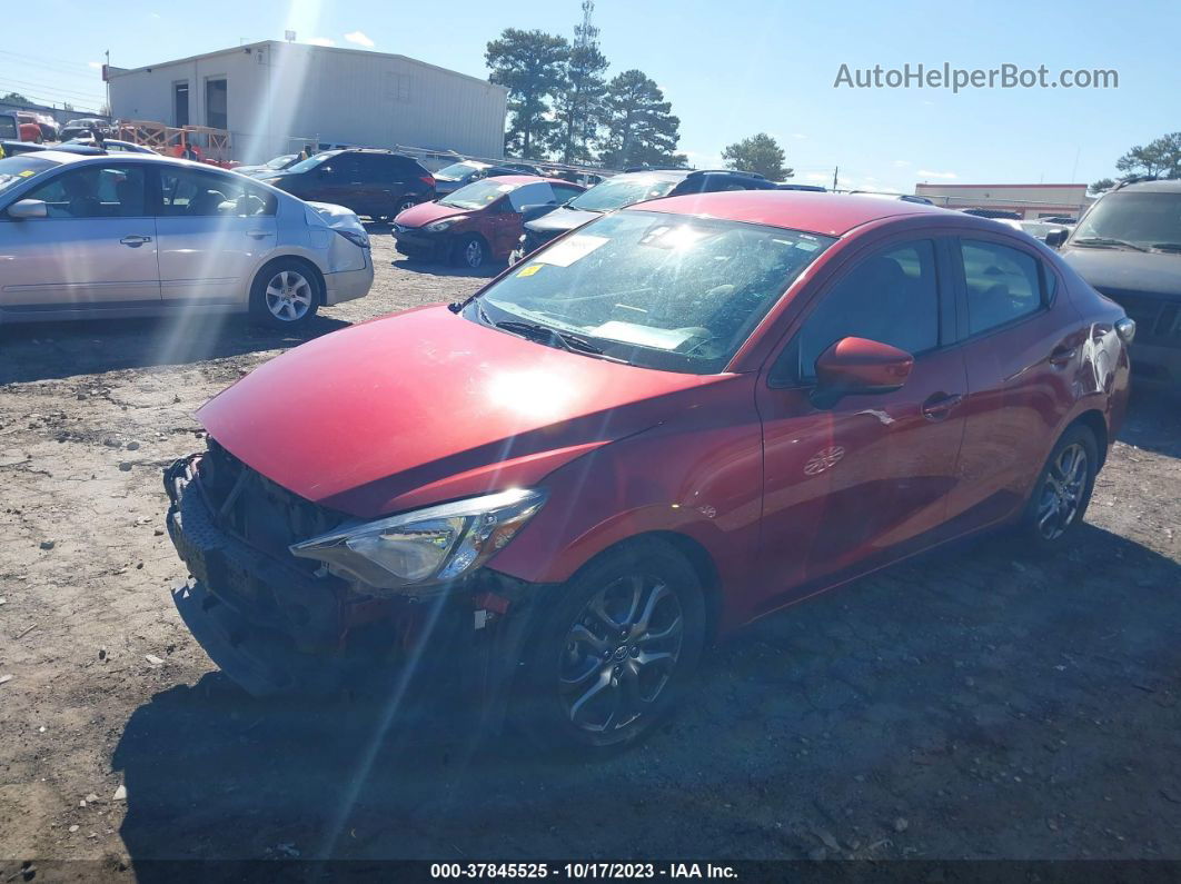 2019 Toyota Yaris Sedan Le Красный vin: 3MYDLBYV8KY501507