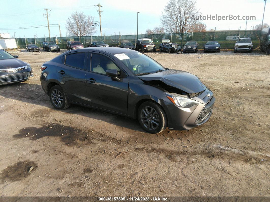 2019 Toyota Yaris Le Серый vin: 3MYDLBYV8KY507551