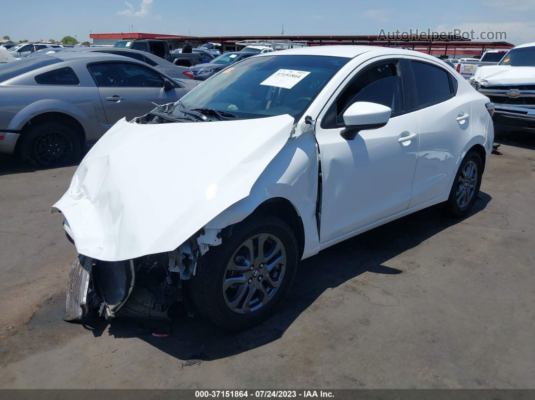 2019 Toyota Yaris Sedan L/le/xle White vin: 3MYDLBYV8KY511180