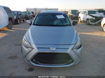 2019 Toyota Yaris Le Silver vin: 3MYDLBYV9KY524469