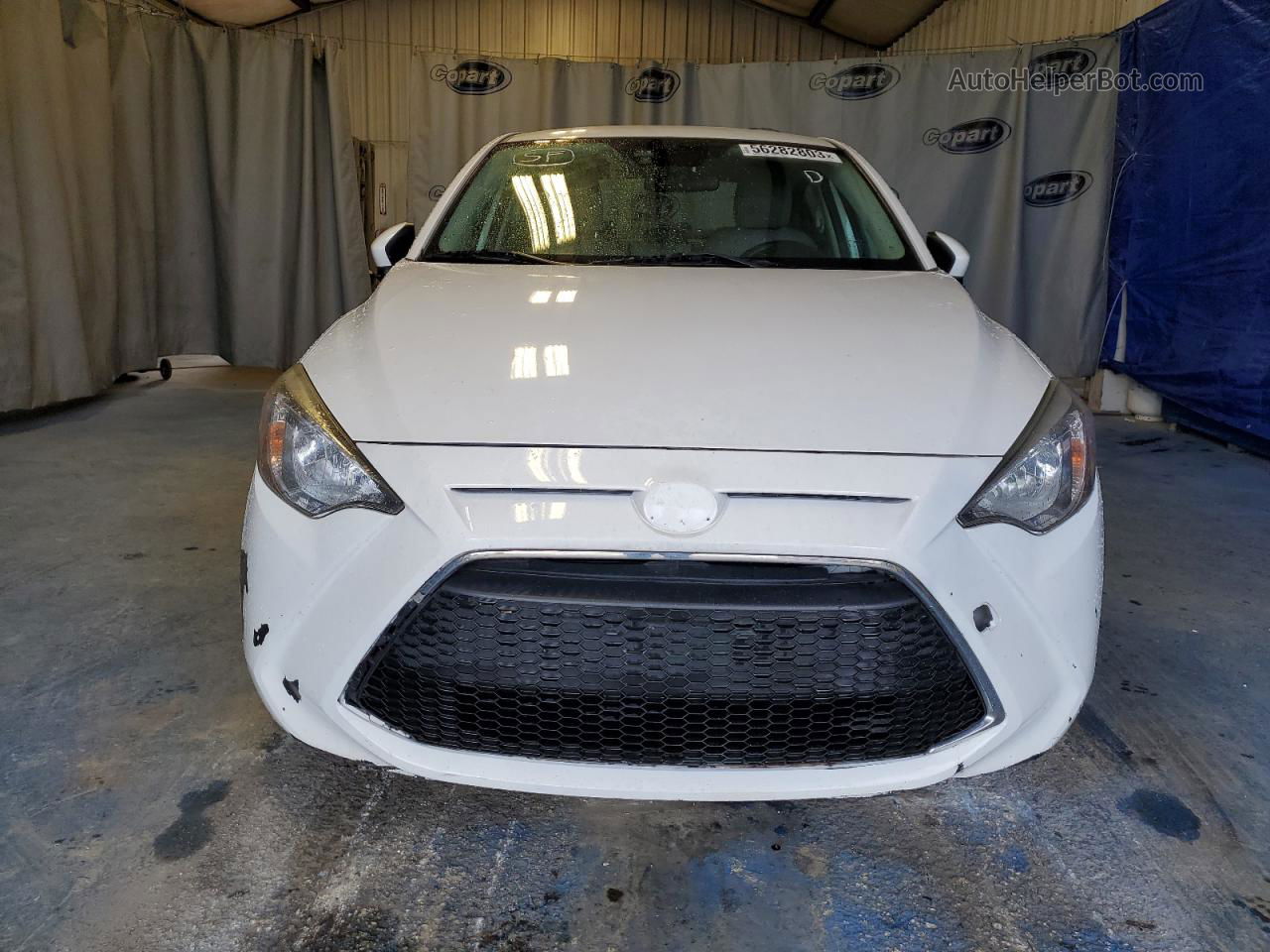 2019 Toyota Yaris L White vin: 3MYDLBYV9KY526898