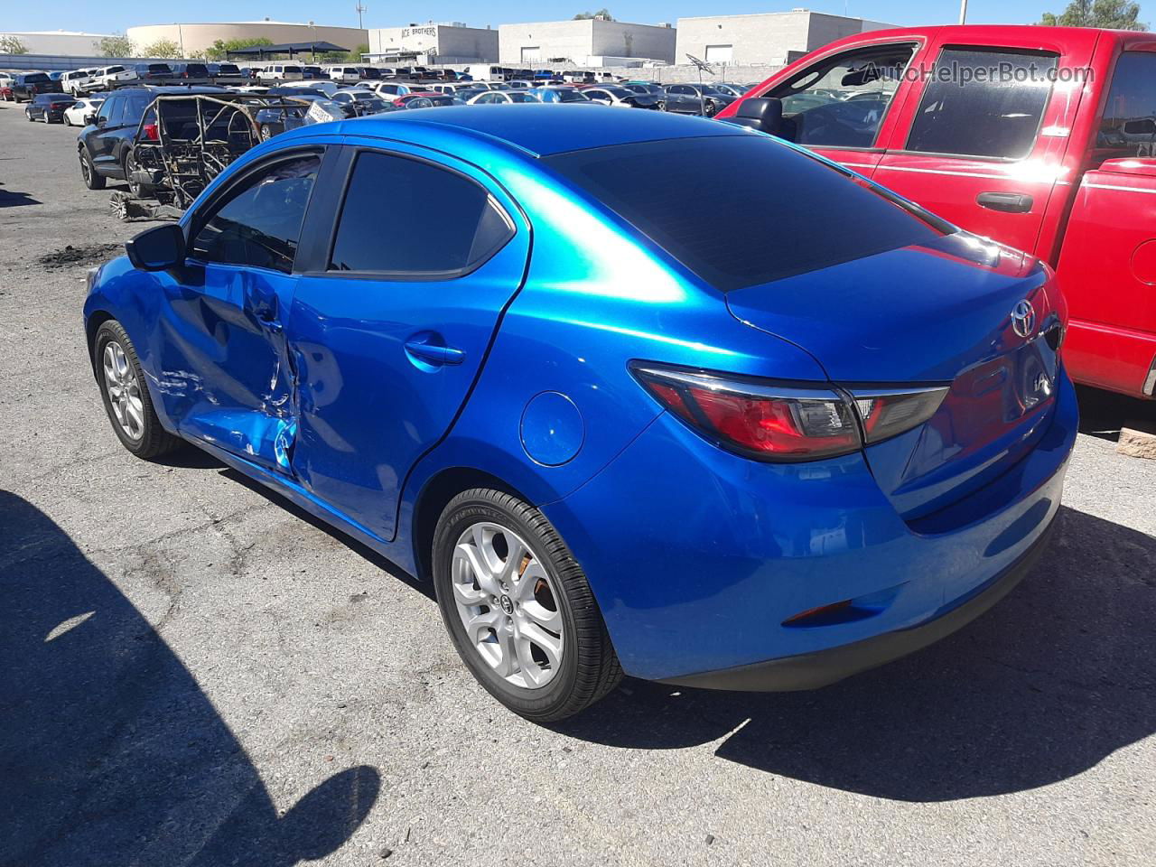 2018 Toyota Yaris Ia  Blue vin: 3MYDLBYVXJY304787