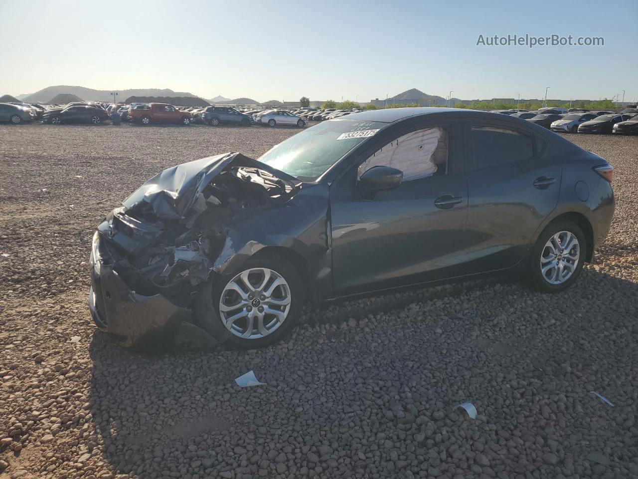 2018 Toyota Yaris Ia  Gray vin: 3MYDLBYVXJY306359