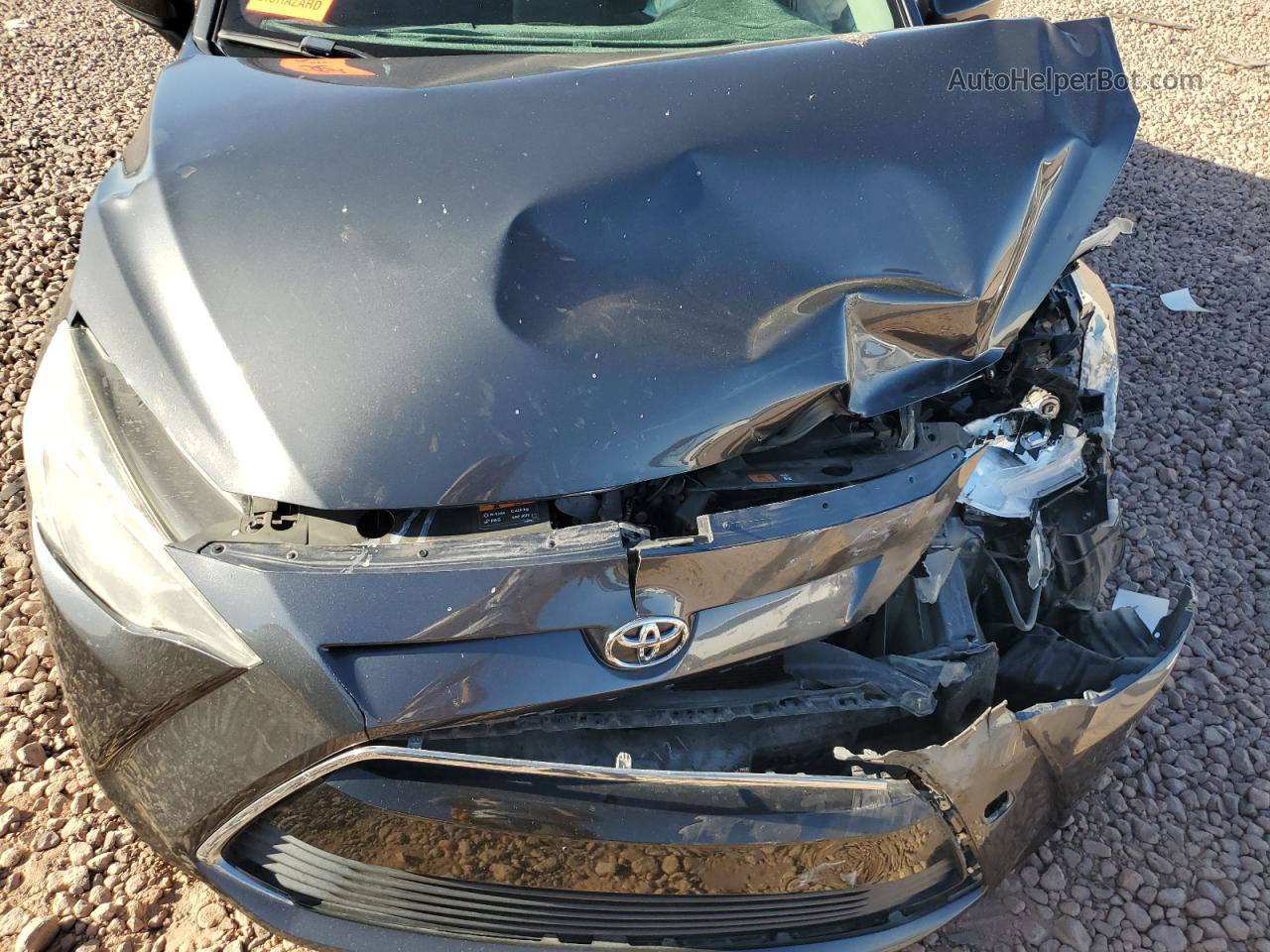 2018 Toyota Yaris Ia  Gray vin: 3MYDLBYVXJY306359