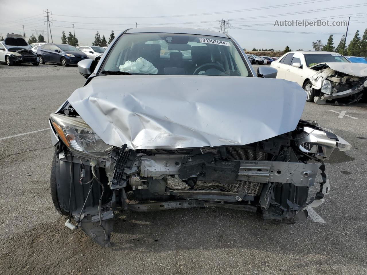 2018 Toyota Yaris Ia  Silver vin: 3MYDLBYVXJY306801