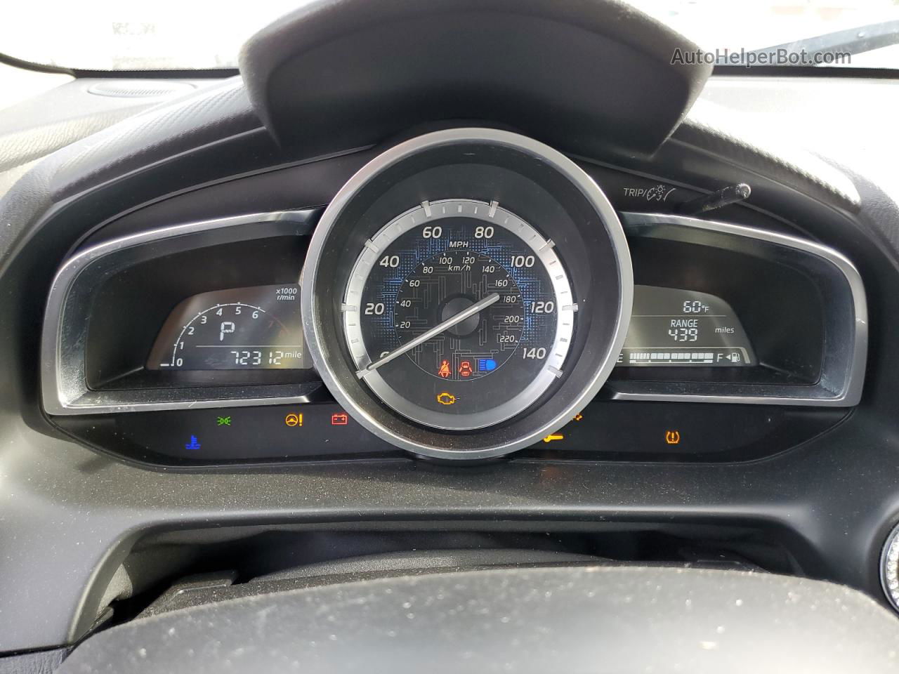 2018 Toyota Yaris Ia  Silver vin: 3MYDLBYVXJY306801