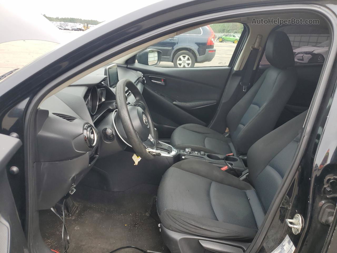 2018 Toyota Yaris Ia  Black vin: 3MYDLBYVXJY308192