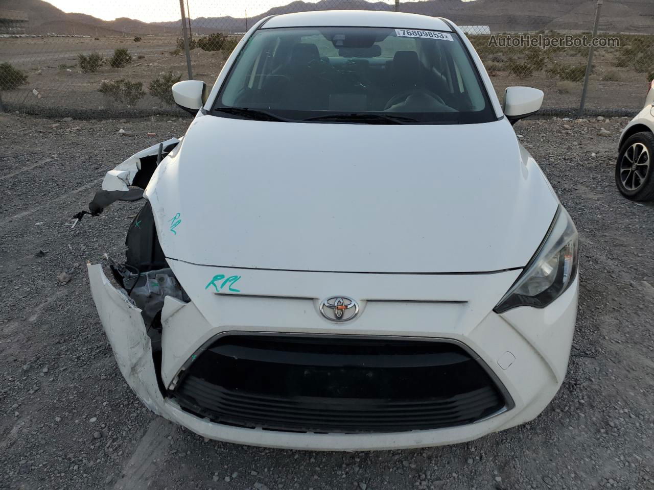 2018 Toyota Yaris Ia  White vin: 3MYDLBYVXJY315370