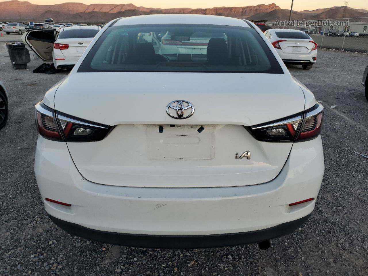 2018 Toyota Yaris Ia  White vin: 3MYDLBYVXJY315370