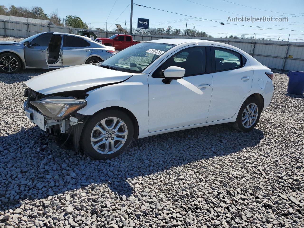 2018 Toyota Yaris Ia  White vin: 3MYDLBYVXJY316146