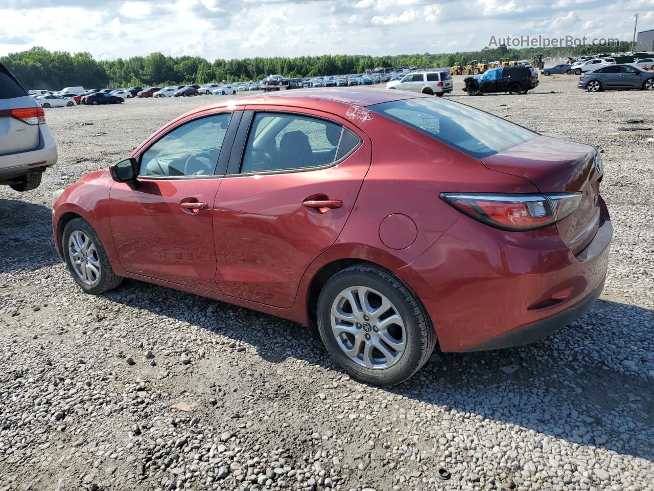 2018 Toyota Yaris Ia  Red vin: 3MYDLBYVXJY333447