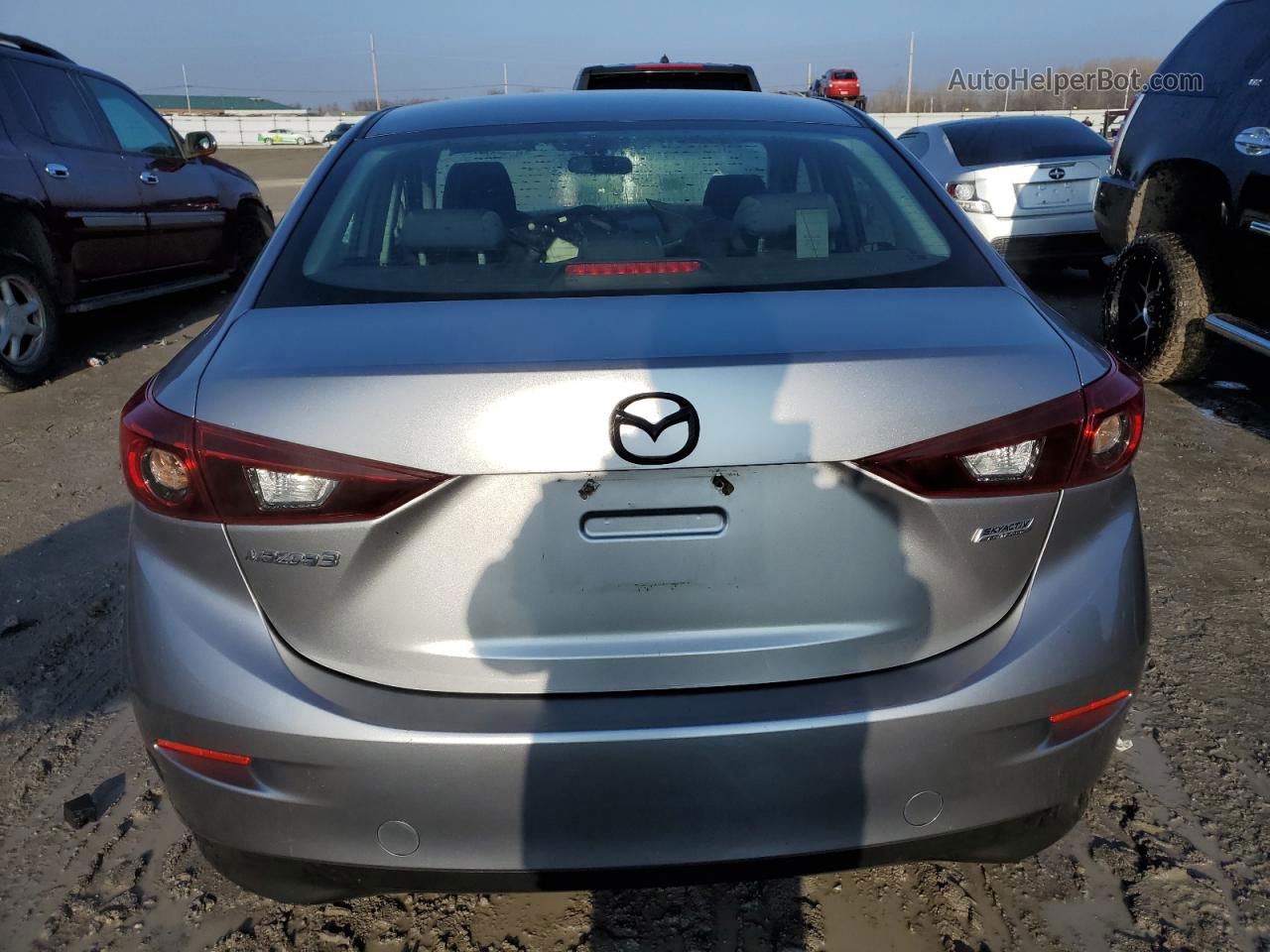 2014 Mazda 3 Sport Silver vin: 3MZBM1U74EM101425