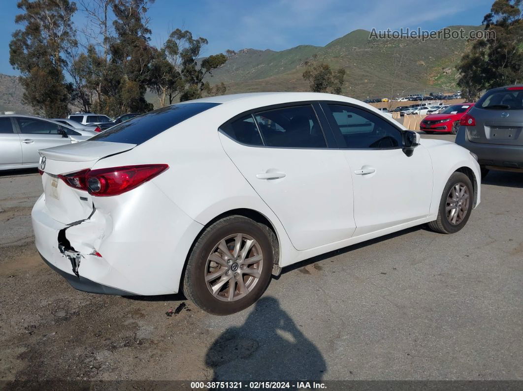 2015 Mazda Mazda3 I Touring White vin: 3MZBM1V71FM231436