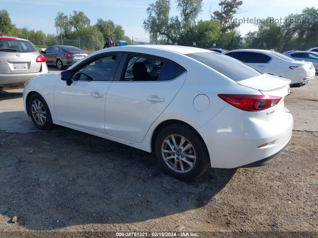 2015 Mazda Mazda3 I Touring White vin: 3MZBM1V71FM231436