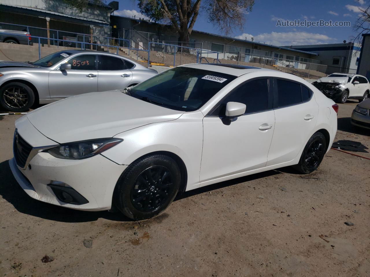 2016 Mazda 3 Touring White vin: 3MZBM1V72GM249834